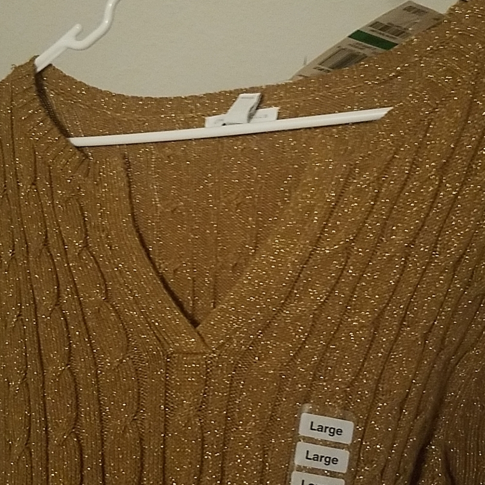 Sweater - Picture 2 of 2